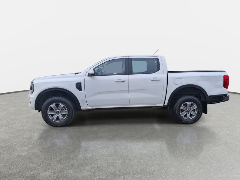 Ford Ranger 2.0 Xls Diesel 4x2 Dob. Cab. Mt 4p 2024 - Imagen 4 de 8
