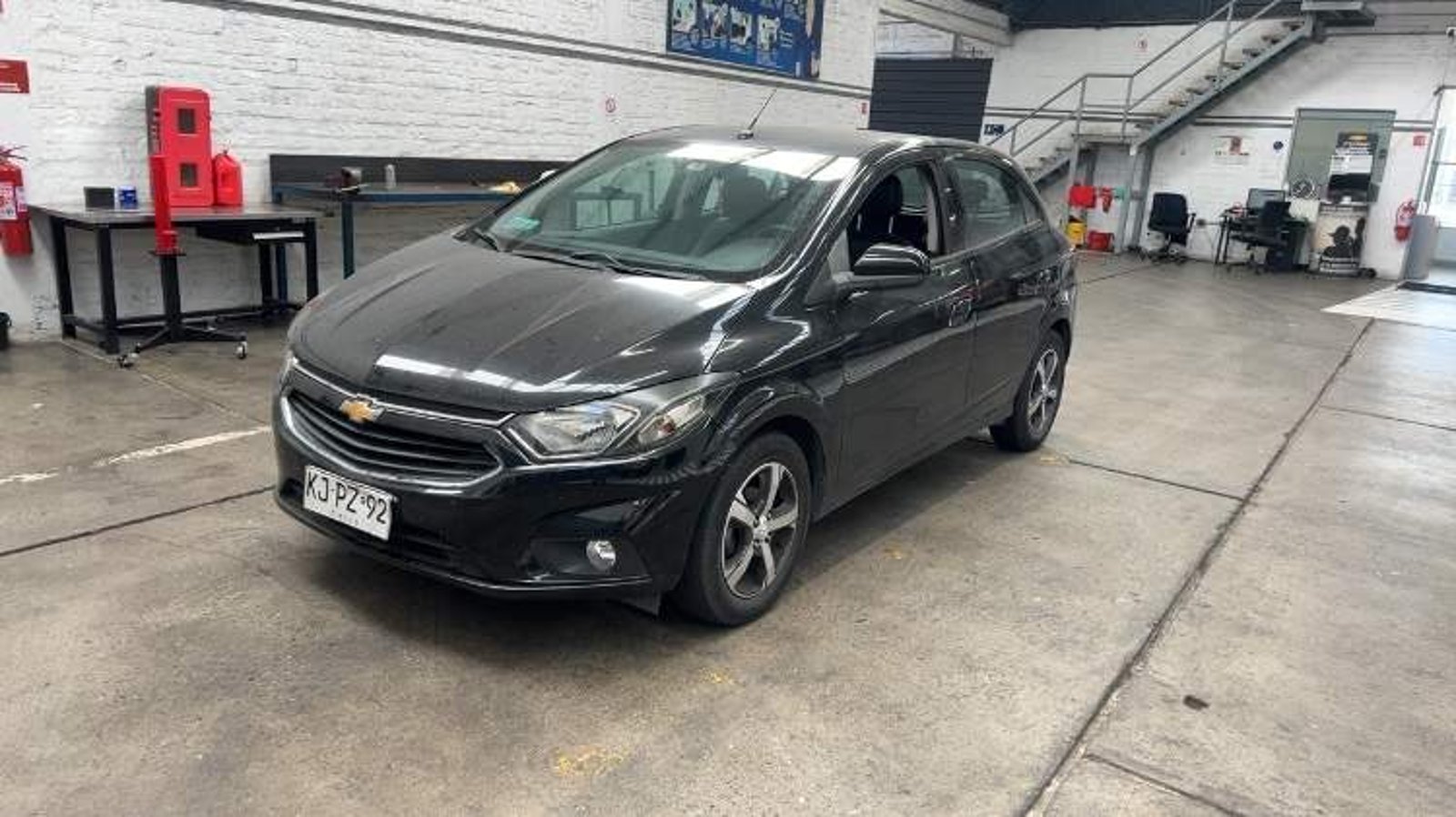 Chevrolet Onix 1.4 Ltz 4x2 Mt 5p 2018 - Imagen 6 de 8