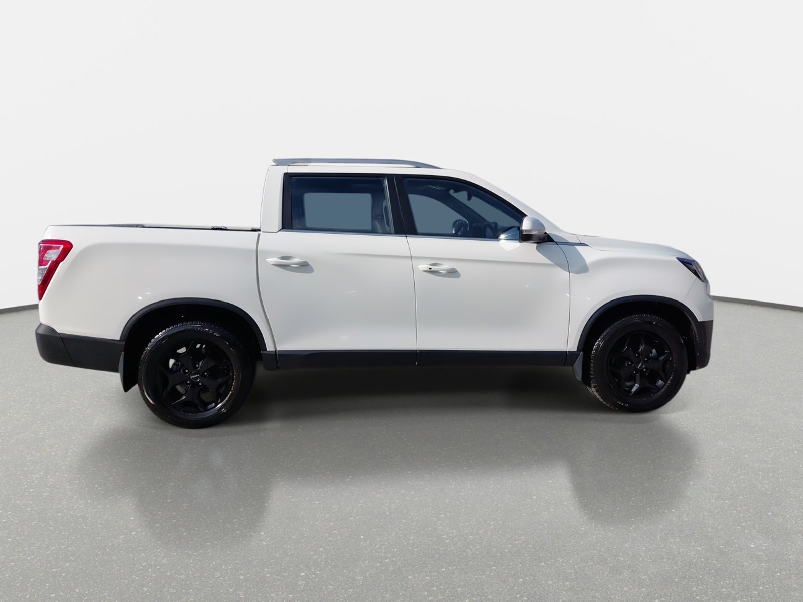 SsangYong Musso 2.2 Td Limited Plus Diesel 4wd Nueva Radio At6 4p 2026 - Imagen 8 de 8