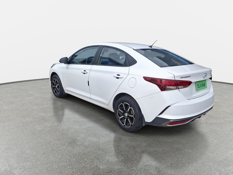 Hyundai Accent 1.4 Hci Plus 4x2 Mt 4p 2024 - Imagen 5 de 8
