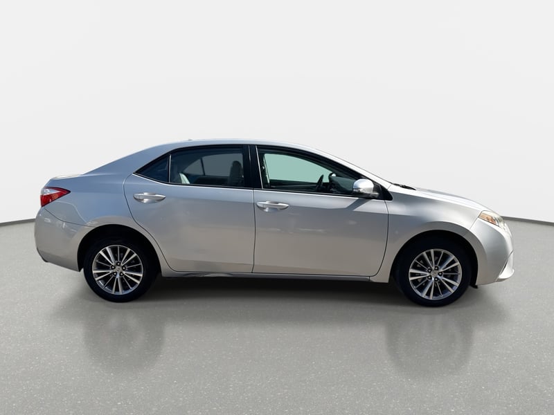 Toyota Corolla 1.8 Lei 4x2 Ml0 Mt 4p 2015 - Imagen 8 de 8