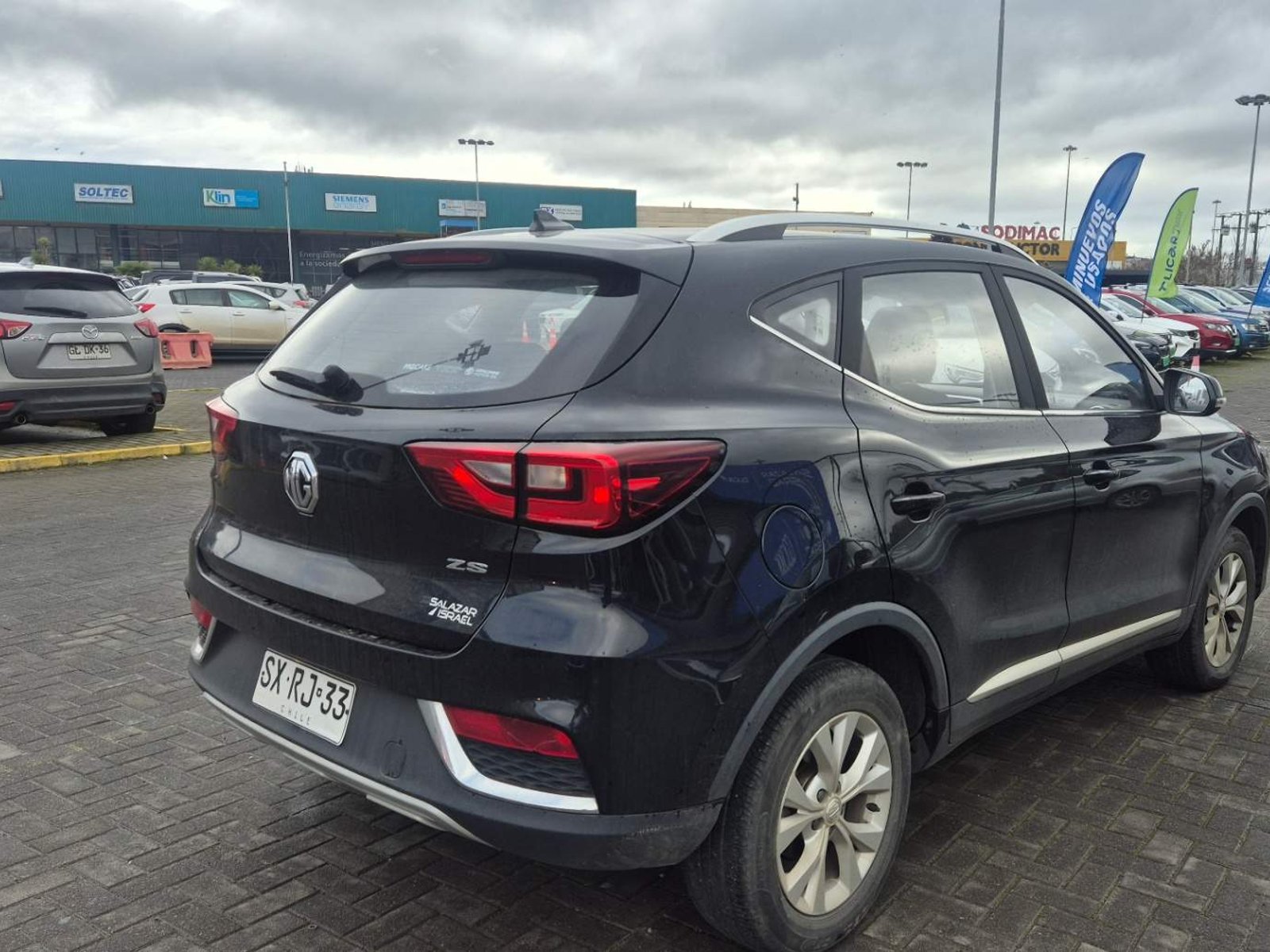 MG Mg Zs 1.5 Std 4x2 Mt 5p 2023 - Foto 4 de 5