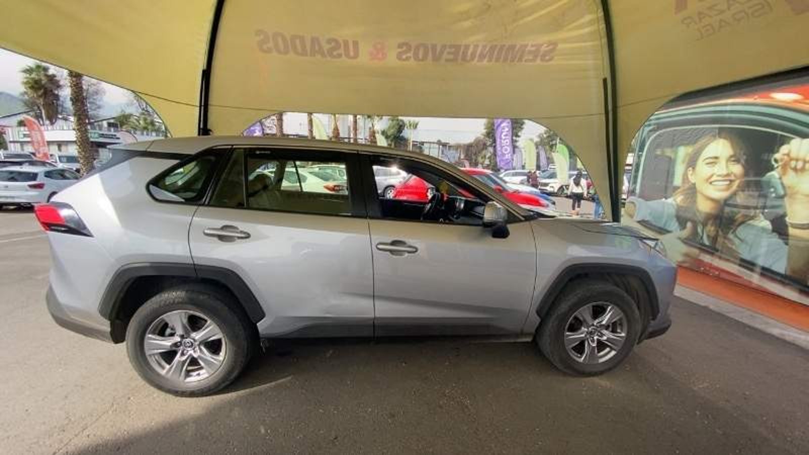 Toyota Rav 4 2.0 Le 4x2 Cvt At 5p 2022 - Imagen 3 de 5