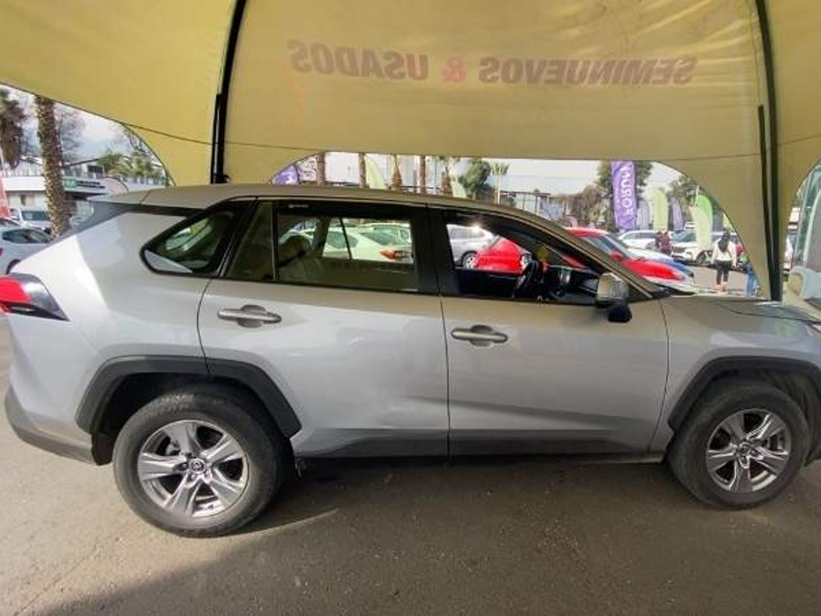 Toyota Rav 4 2.0 Le 4x2 Cvt At 5p 2022 - Foto 3 de 5