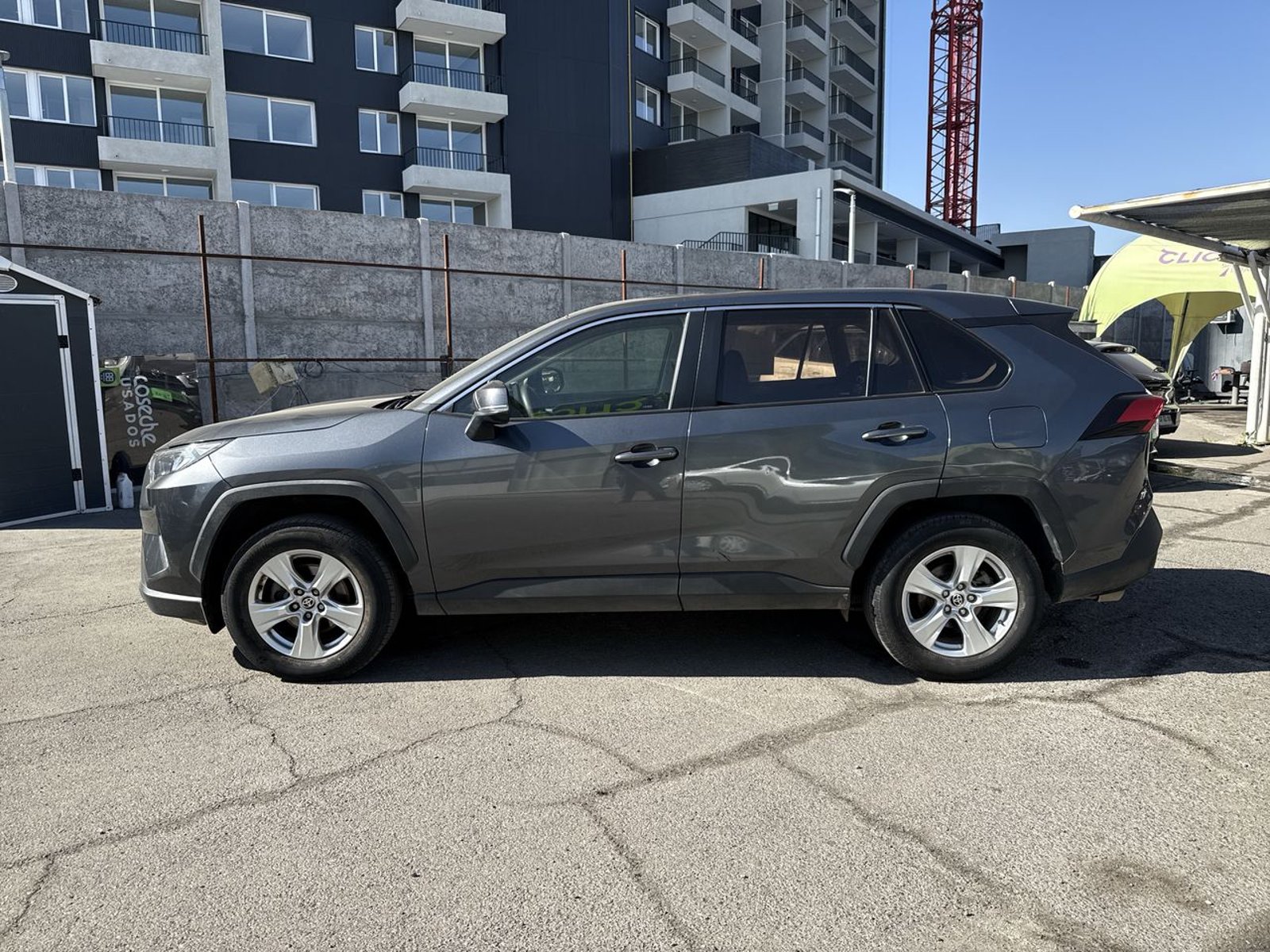 Toyota Rav 4 2.0 Le 4x2 Mt 5p 2021 - Foto 4 de 8