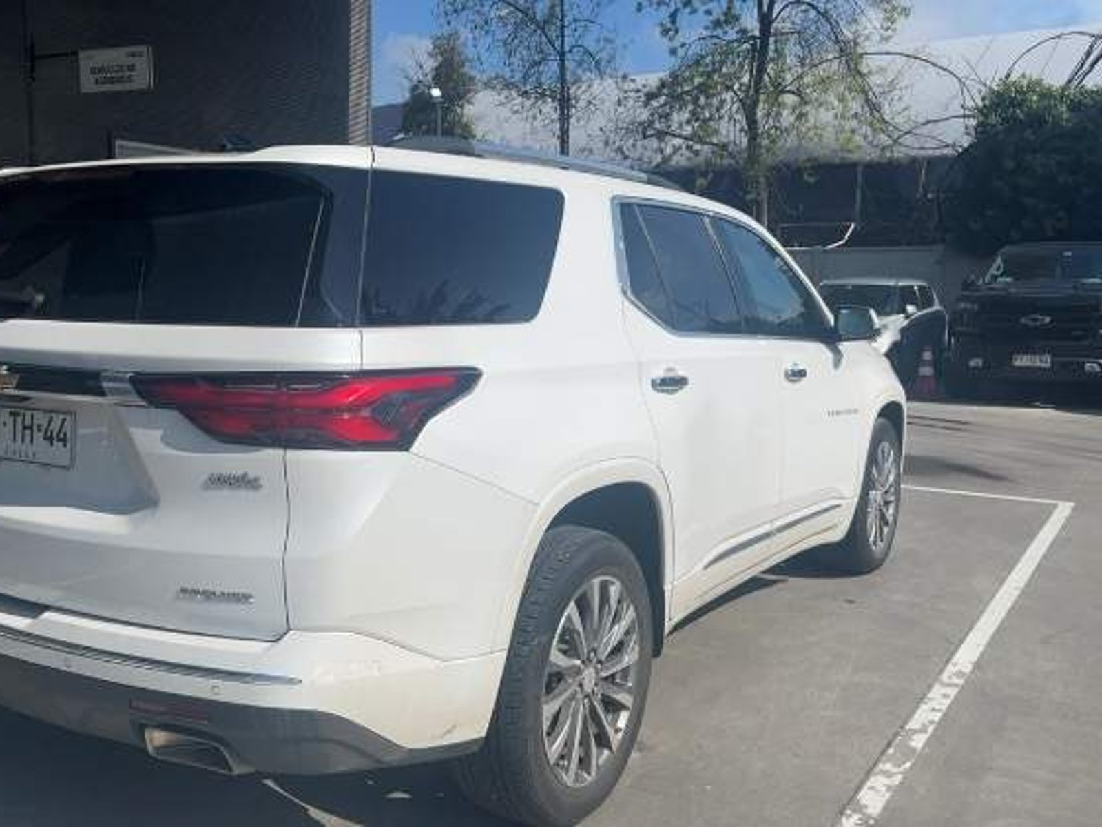 Chevrolet Traverse 3.6l Premier Awd At 5p 2024 - Foto 4 de 5
