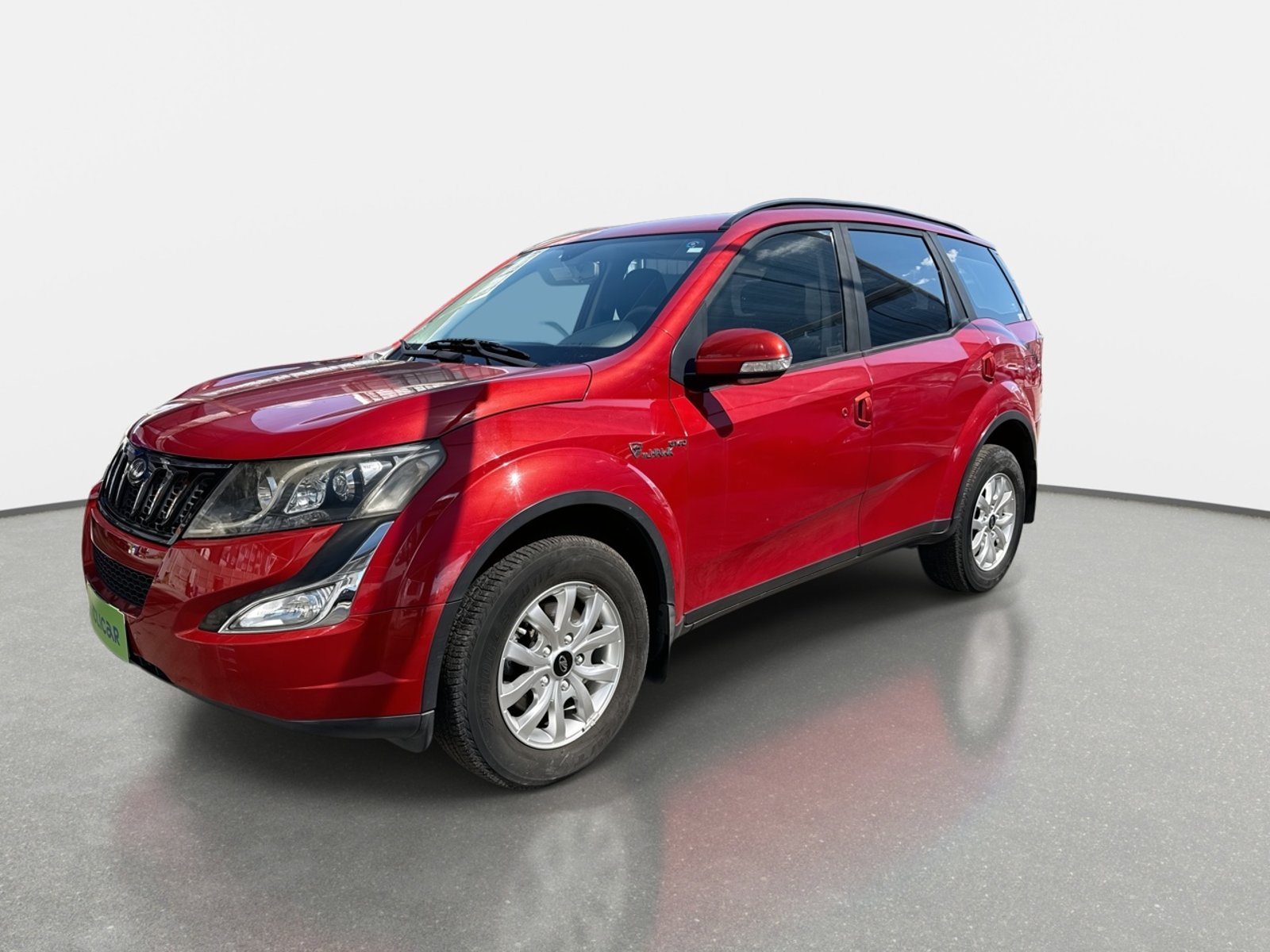 Mahindra Xuv 500 2.2 Fl Base 4x2 Gas At 5p 2019 - Foto 3 de 8