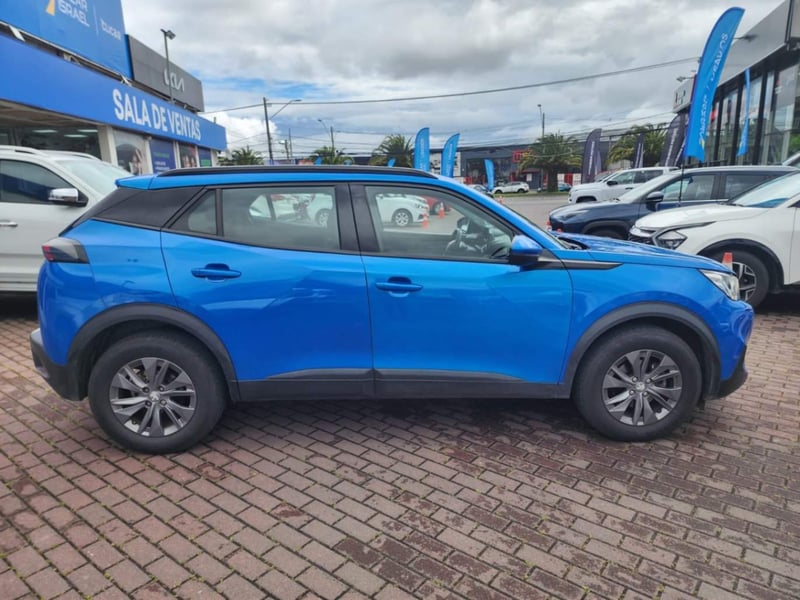 Peugeot 2008 1.2 Active Puretech 4x2 130 Mt 5p 2021 - Imagen 3 de 5