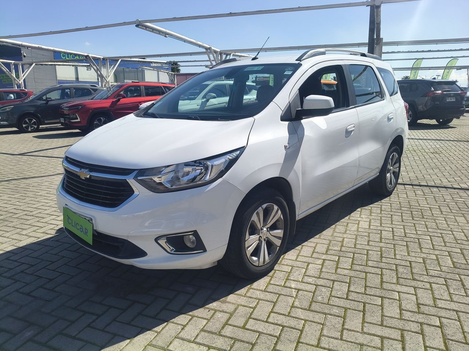 Chevrolet Spin 1.8 Premier 4x2 Mt 5p 2022 - Foto 3 de 8