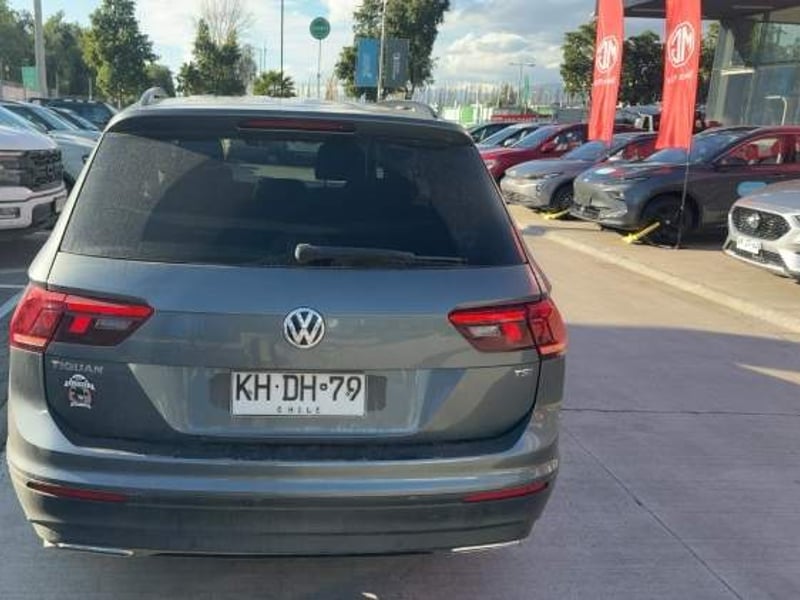 Volkswagen Tiguan 1.4 Tsi Comfortline 4x2 At 5p 2018 - Imagen 5 de 5