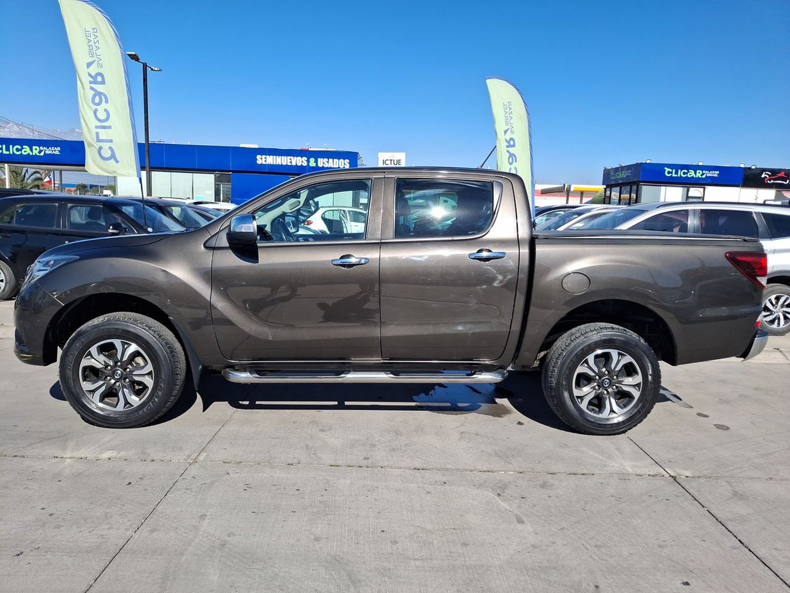 Mazda Bt-50 3.2 Sdx High Dob. Cab. Diesel 4x4 6at 4p 2022 - Foto 4 de 8