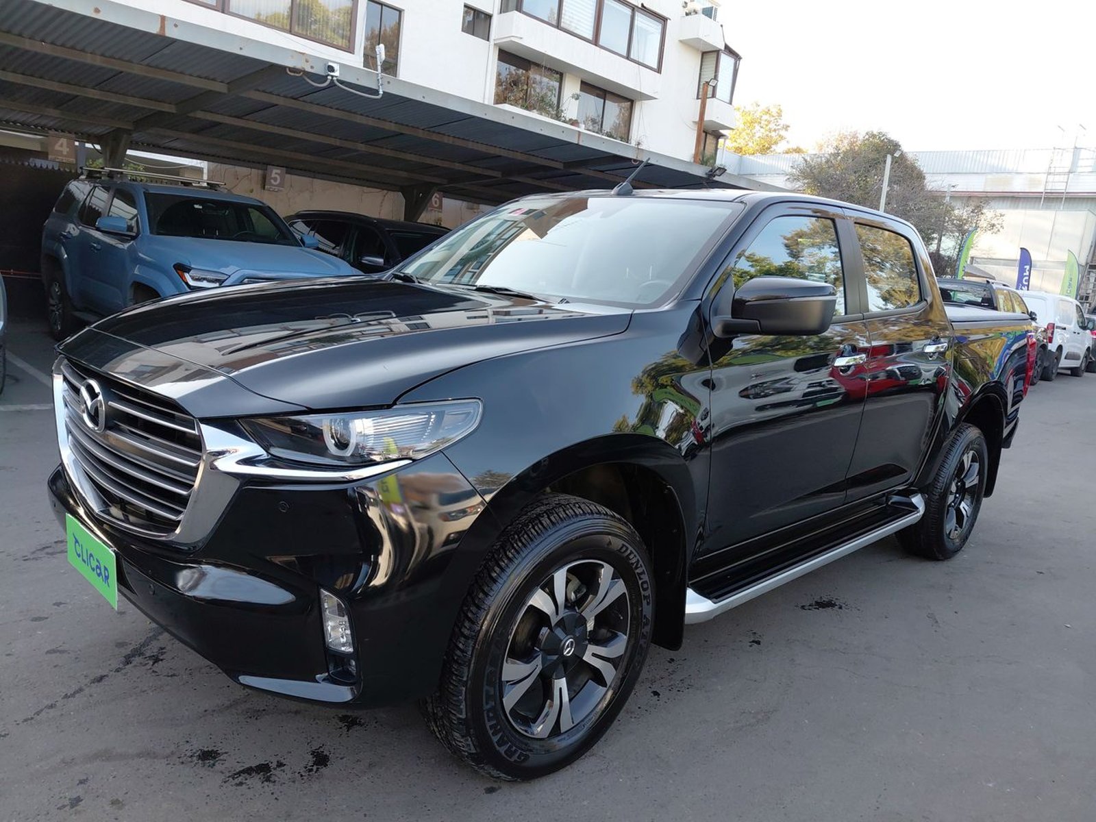 Mazda Bt-50 3.0 High Diesel 4x4 Dob.cab. 6at 4p 2023 - Imagen 3 de 8