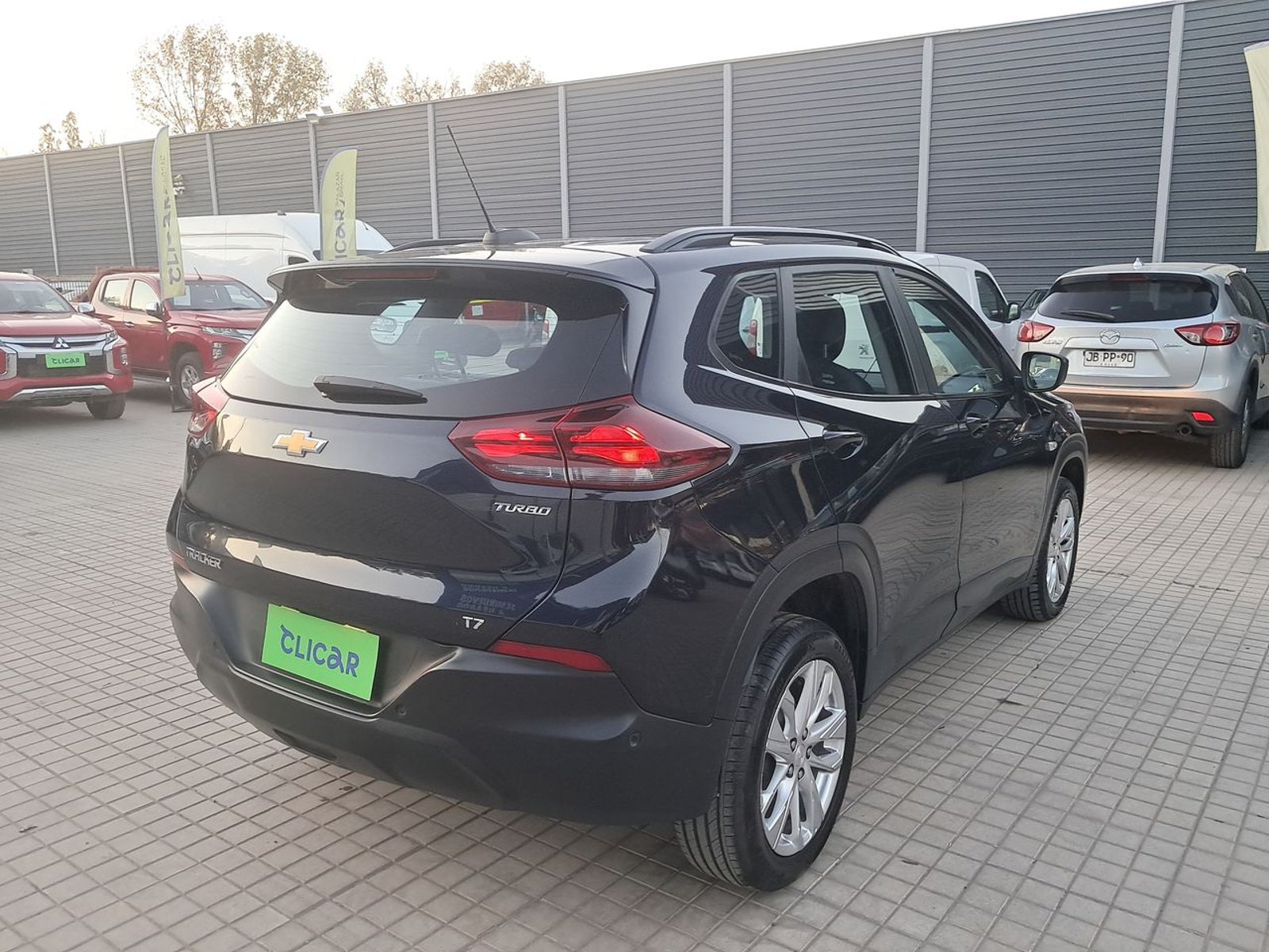 Chevrolet Tracker 1.2t Ltz Fwd Mt 5p 2023 - Imagen 7 de 8