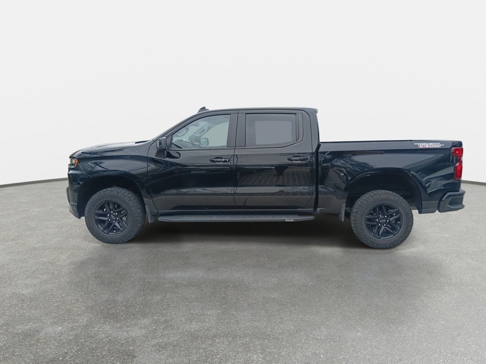 Chevrolet Silverado 5.3 Lt Trailboss Z71 4x4 At 4p 2021 - Foto 4 de 8