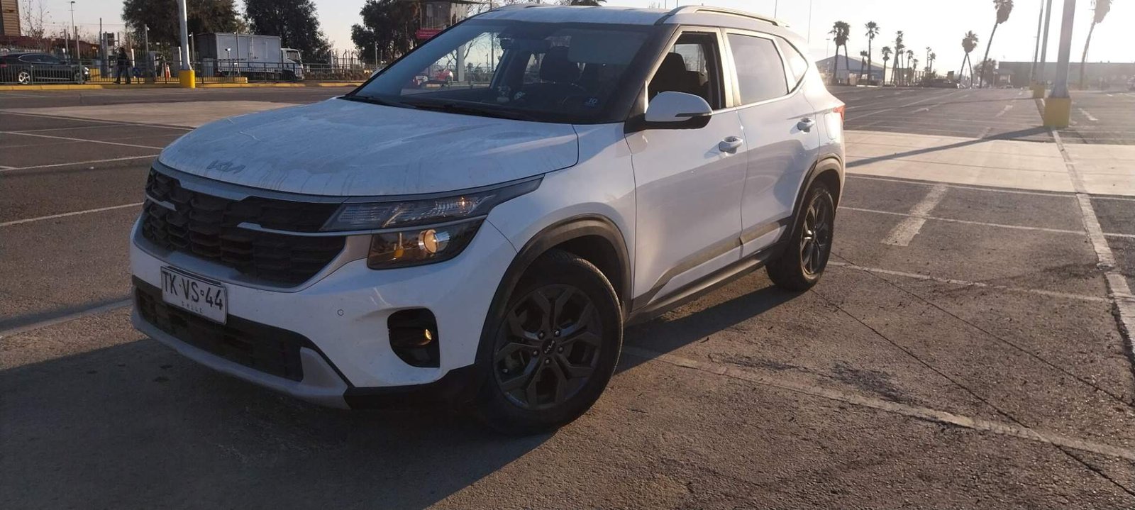 Kia Seltos 1.5 Ex 4x2 6mt 5p 2024 - Imagen 6 de 8