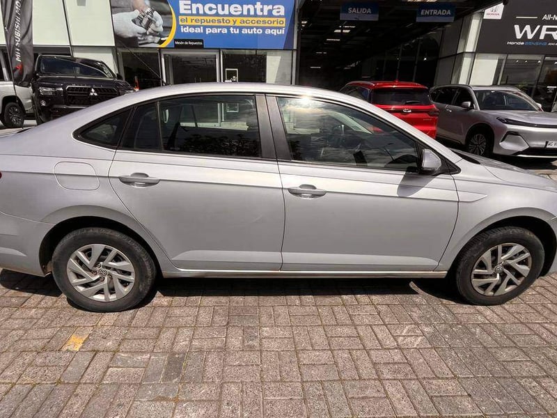 Volkswagen Virtus 1.6 Msi Trendline 4x2 Esc Mt 4p 2021 - Imagen 3 de 5