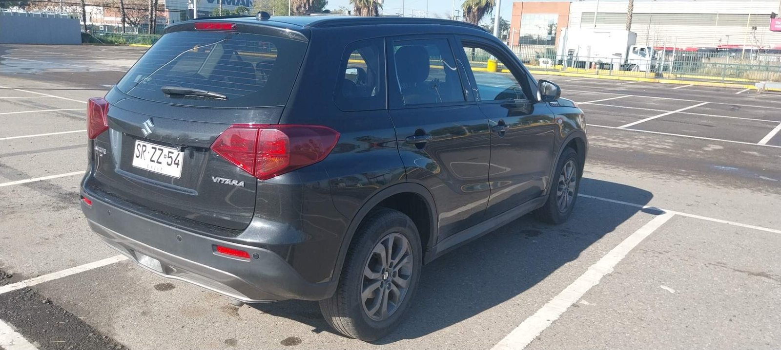 Suzuki Vitara 1.6 Glx 2wd Mt 5p 2023 - Imagen 3 de 4