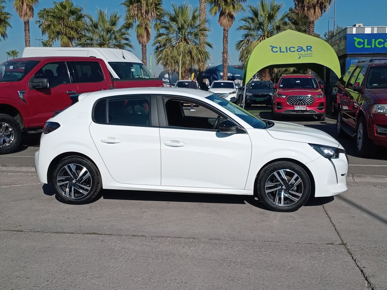 Peugeot 208 1.2 Puretech Active Pack 75 4x2 Mt 5p 2024 - Imagen 8 de 8