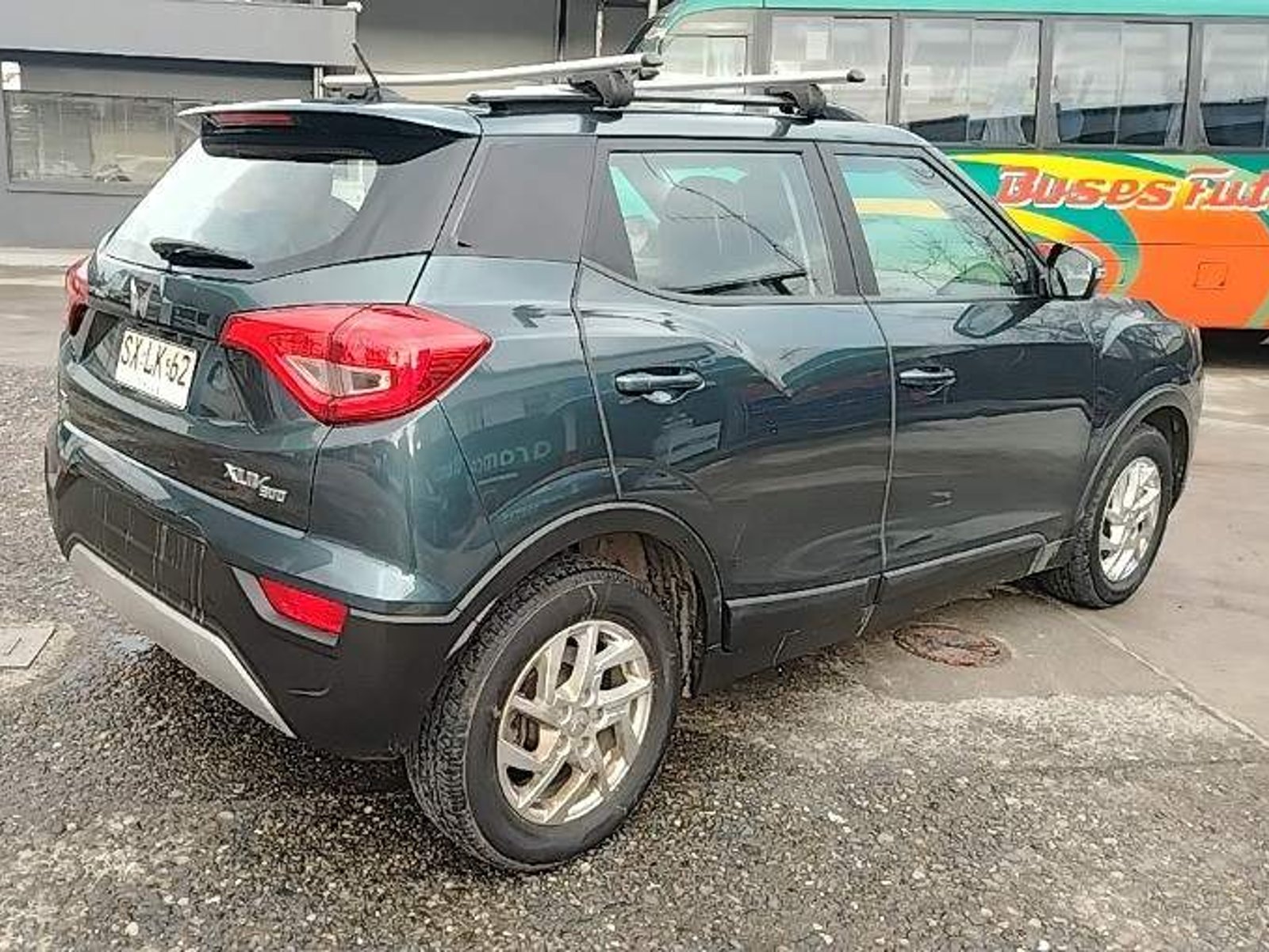 Mahindra Xuv 300 1.2t Elite 4x2 Mt 5p 2023 - Foto 4 de 5