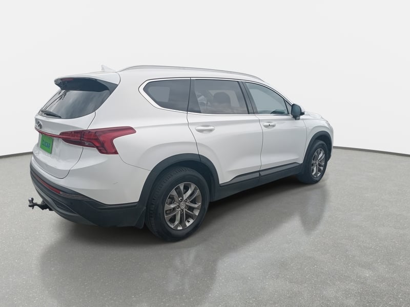 Hyundai Santa Fe 2.5 Plus Fl 2wd At 5p 2023 - Imagen 7 de 8