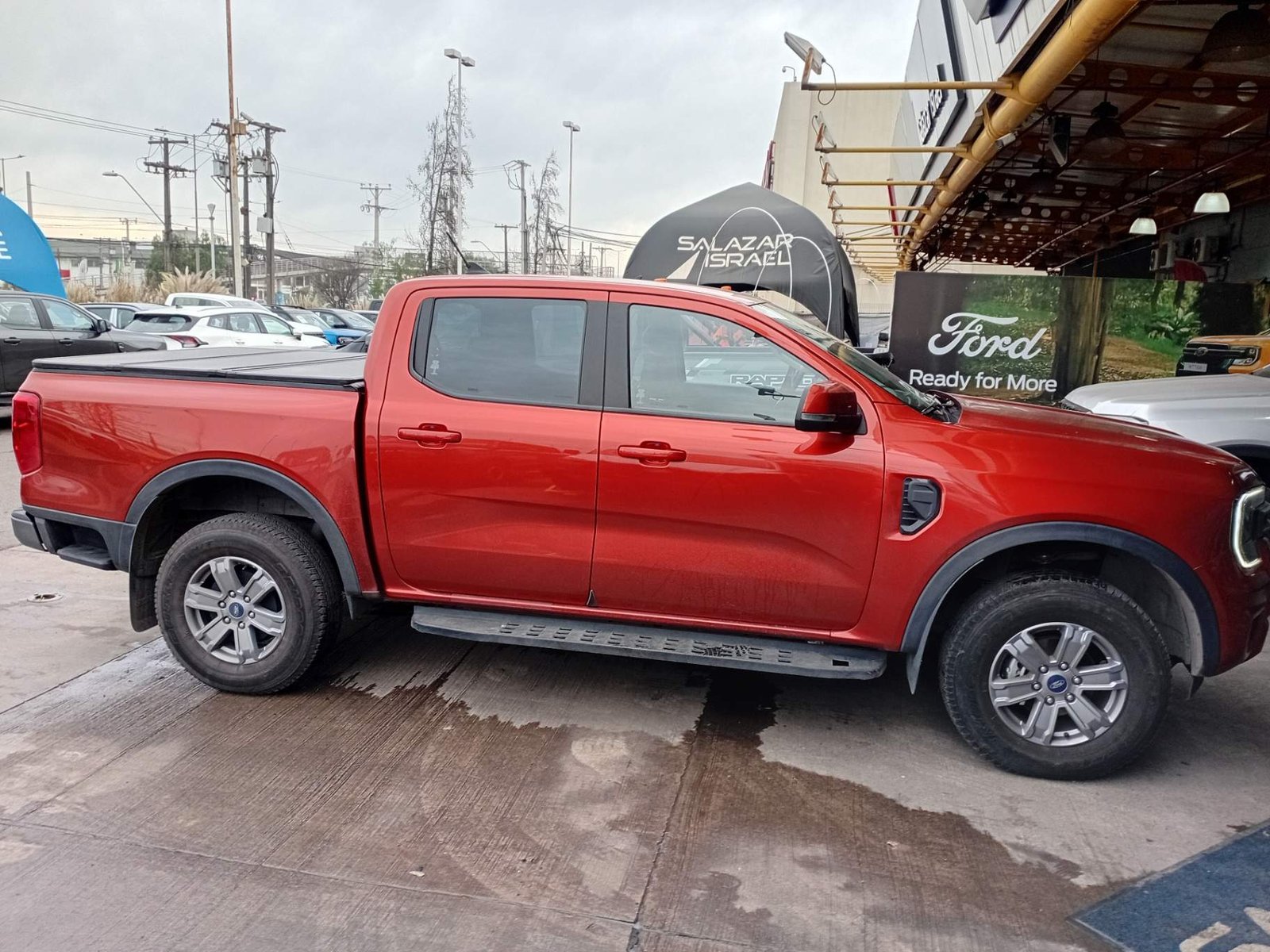 Ford Ranger 2.0 Xls Diesel 4x2 Dob. Cab. Mt 4p 2024 - Foto 3 de 5
