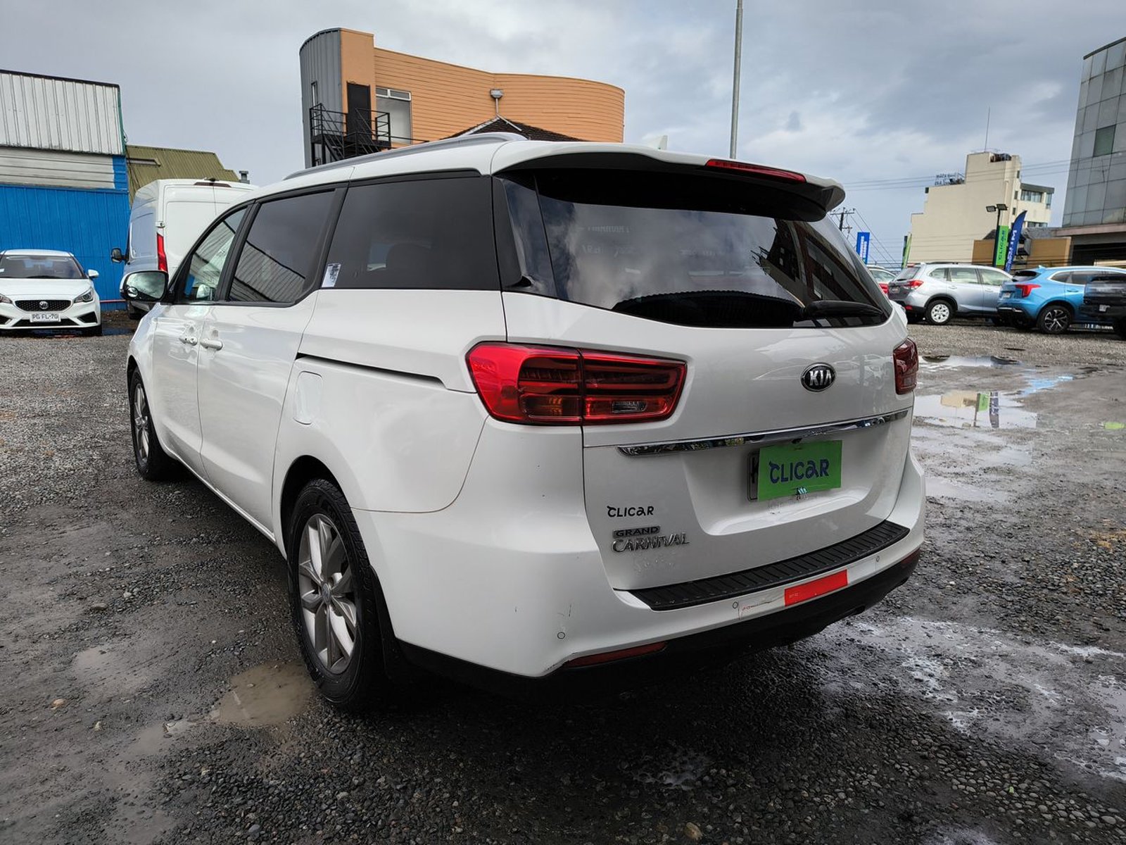 Kia Grand Carnival 3.3 Ex 4x2 6at 5p 2018 - Foto 5 de 8