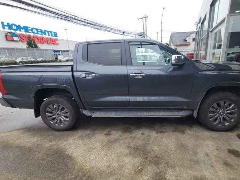 Mitsubishi L200 2.4 Dakar Xr Diesel 4x4 Dob. Cab. Euro6 Mt 4p 2025 - Imagen 3 de 5