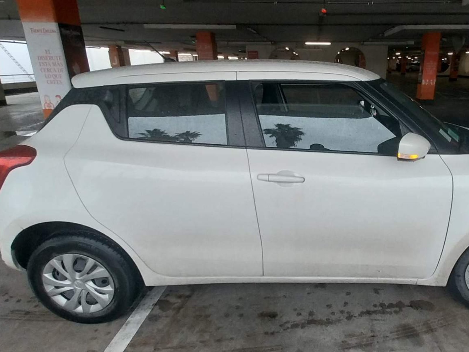 Suzuki Swift 1.2 Gl 4x2 Hb Mt 5p 2023 - Foto 3 de 5