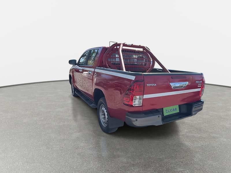 Toyota Hilux 2.8 Srv Diesel 4x4 Dob. Cab. At 4p 2024 - Imagen 5 de 8