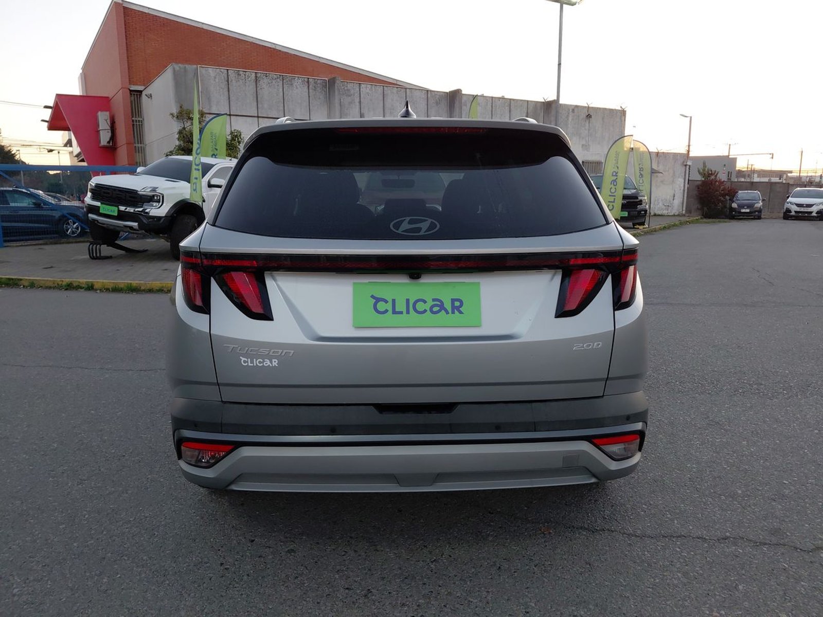 Hyundai Tucson 2.0 Nx4 Plus Fl Diesel 2wd At 5p 2025 - Imagen 6 de 8