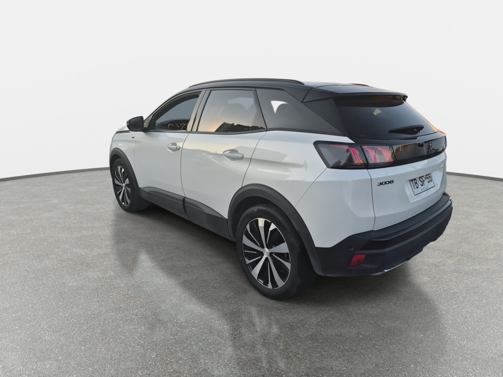 Peugeot 3008 1.6 Gt Black Pack Puretech 180 4x2 Eat8 5p 2024 - Foto 5 de 8