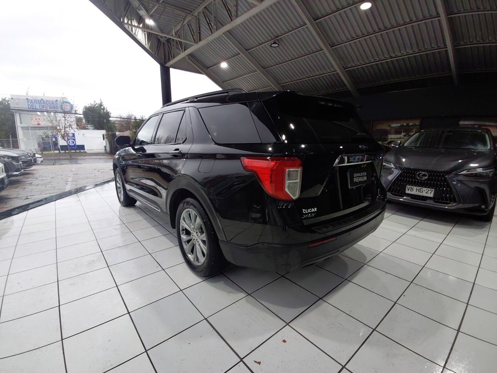 Ford Explorer 2.3 Ecoboost Xlt 4x2 At 5p 2022 - Foto 5 de 8