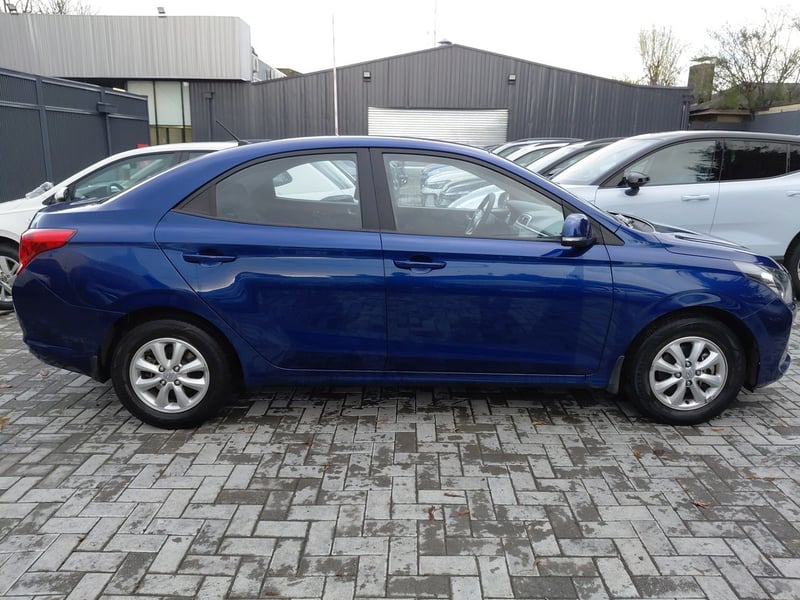Hyundai Verna 1.4 Cb Plus 4x2 Mt5 4p 2021 - Imagen 8 de 8
