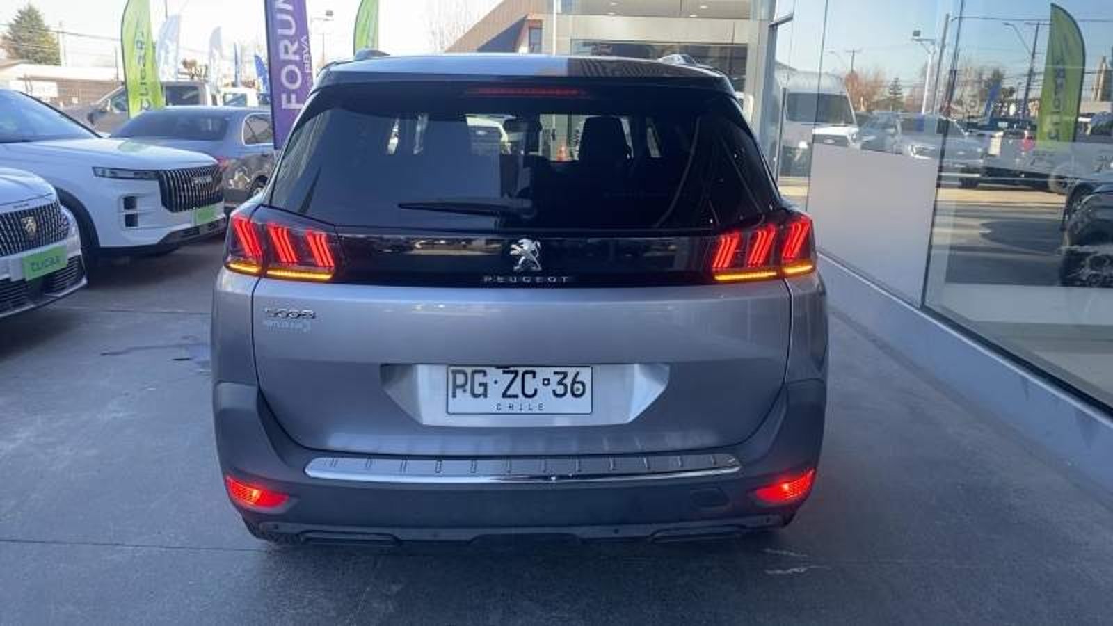 Peugeot 5008 1.5 Gt Bluehdi Diesel 4x2 130 Eat8 5p 2021 - Imagen 5 de 5