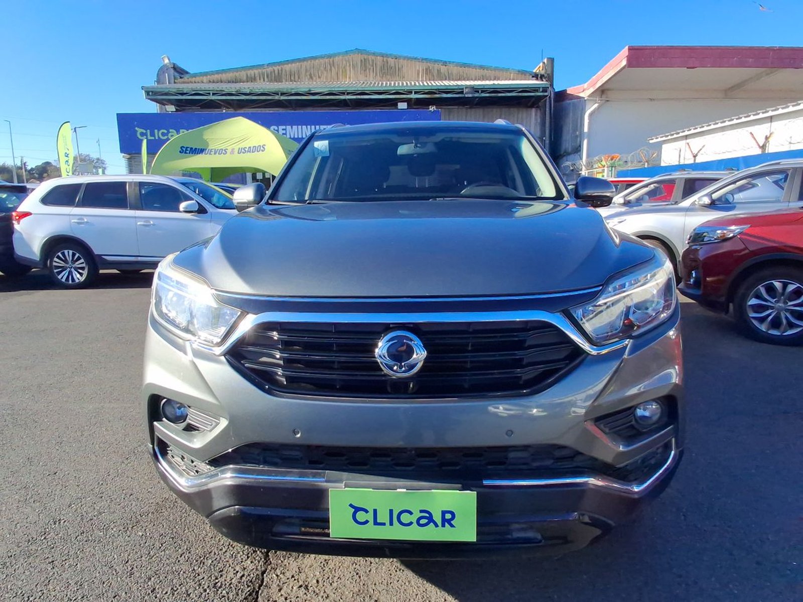 SsangYong Rexton 2.2 Diesel 4x2 Mt 5p 2019 - Foto 2 de 8