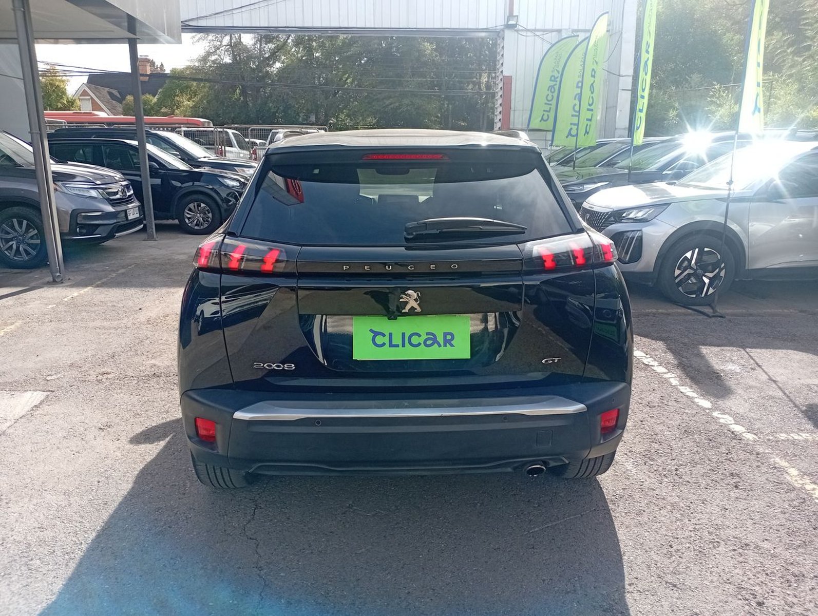 Peugeot 2008 1.5 Gt Line Bluehdi Diesel 130 4x2 Eat8 5p 2023 - Imagen 6 de 8