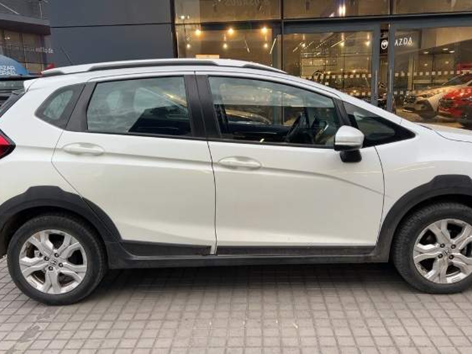 Honda Wr-v 1.5 Lx 4x2 Mt 5p 2019 - Foto 3 de 5