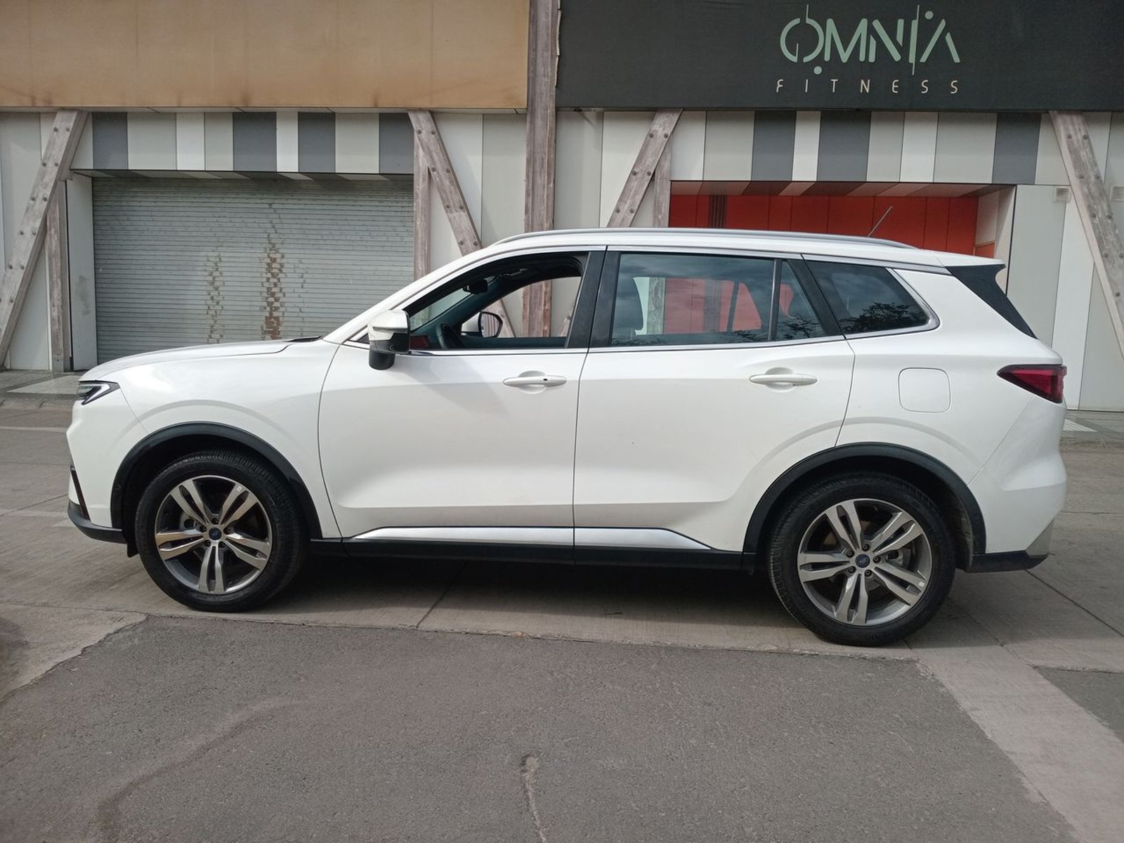 Ford Territory 1.5 Titanium 4x2 At 5p 2025 - Foto 4 de 8