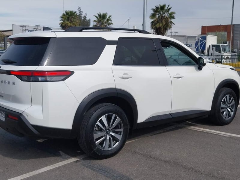Nissan Pathfinder 3.5 Sense 2wd Cvt At 5p 2024 - Imagen 4 de 5