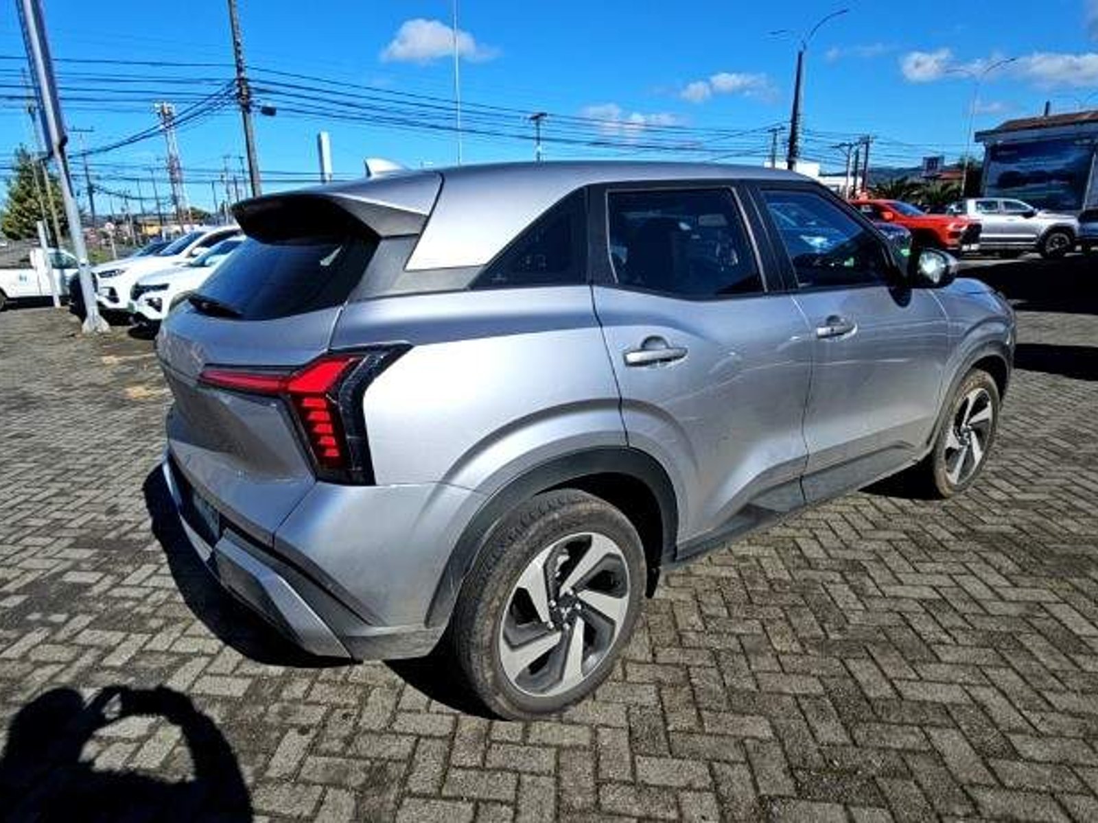 Mitsubishi New Outlander 1.5 Gls 2wd Cvt At 5p 2025 - Foto 4 de 5