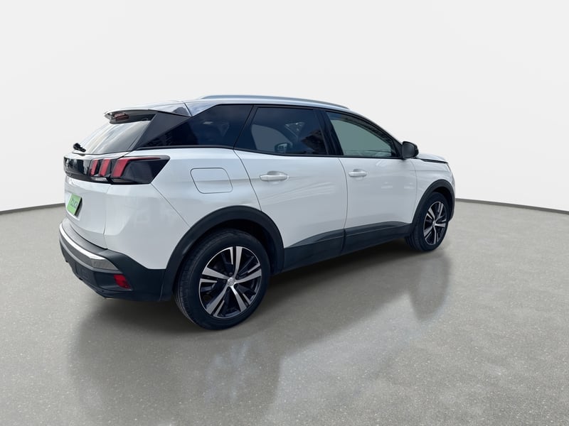Peugeot 3008 1.5 Active Bluehdi 4x2 130 Eat8 5p 2020 - Imagen 7 de 8
