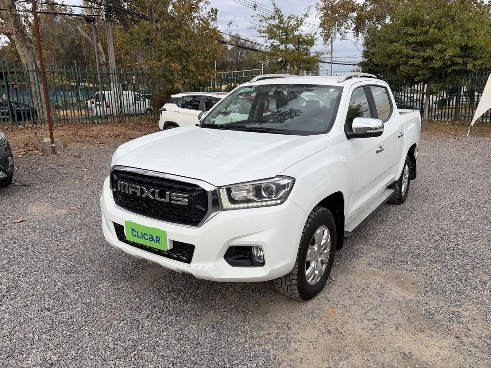 Maxus T60 2.0 D20 Glx Diesel Dob. Cab. 4x4 At 4p 2023 - Foto 3 de 8