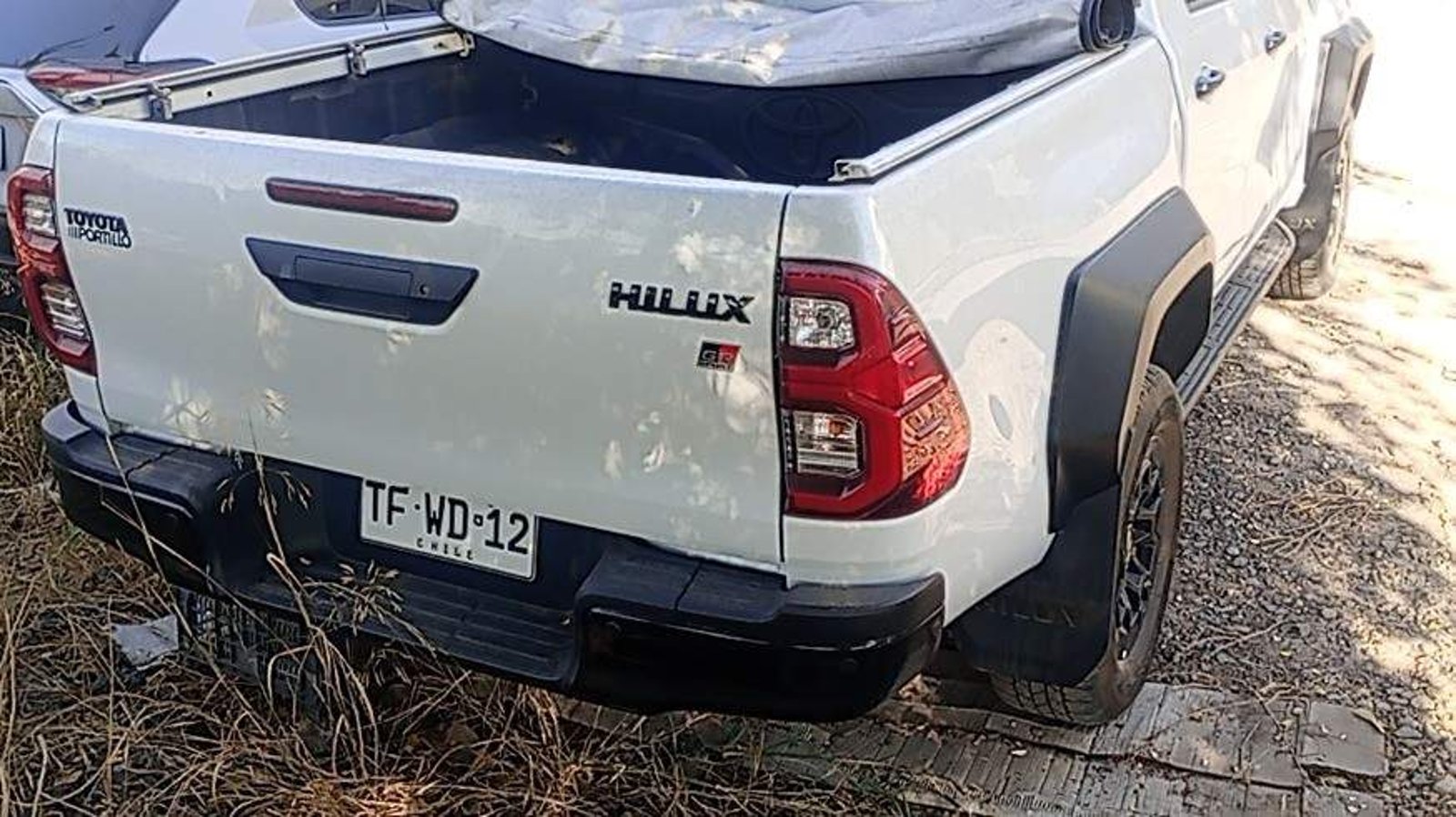 Toyota Hilux 2.8 Gr-s Diesel 4x4 Dob. Cab. At 4p 2024 - Foto 5 de 8