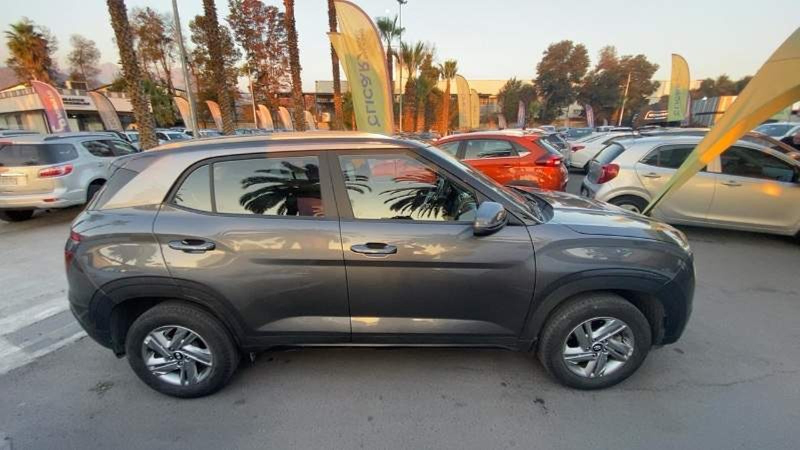 Hyundai Creta 1.5 Plus Su2i 4x2 At 5p 2023 - Foto 3 de 8