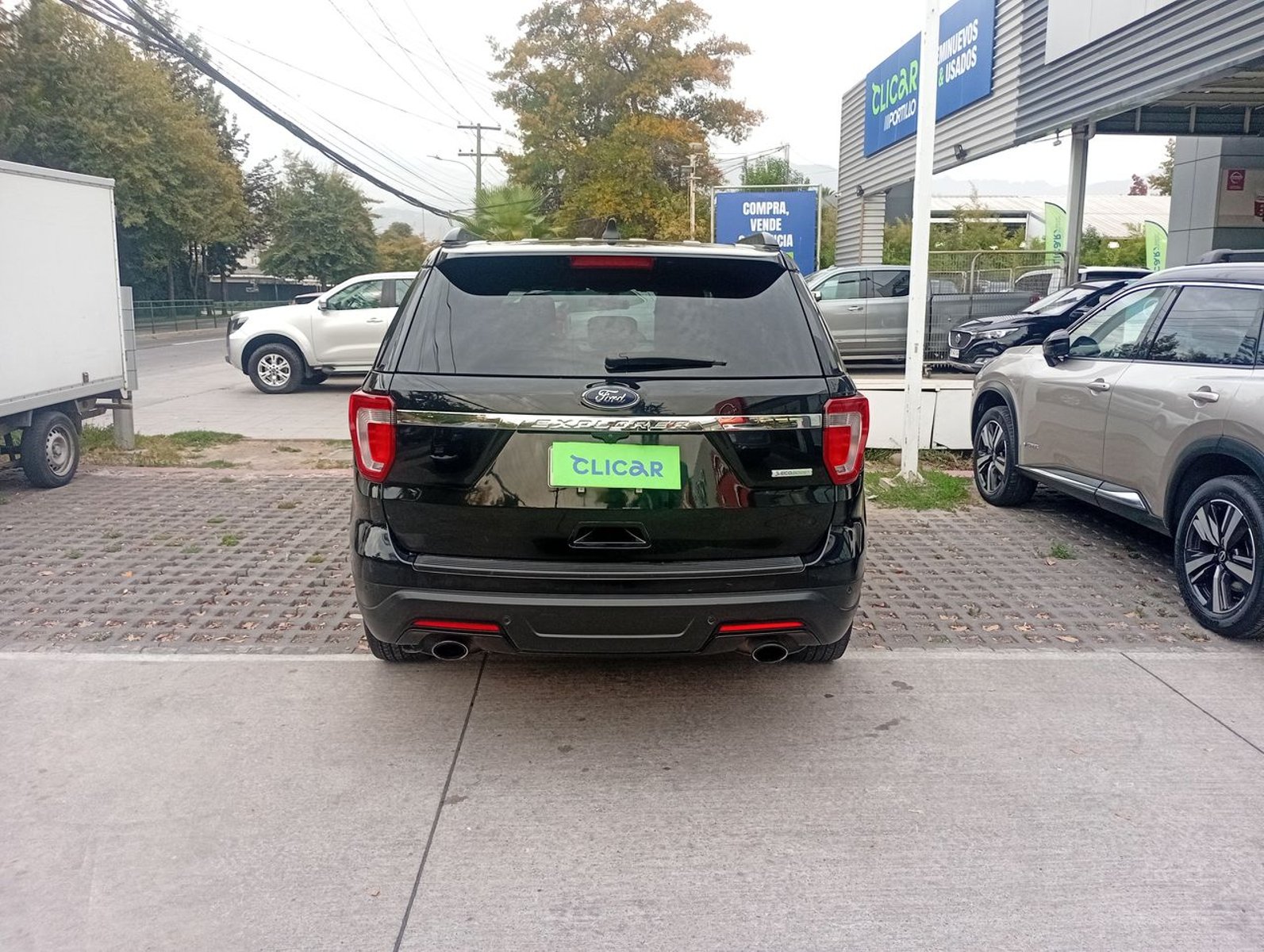 Ford Explorer 2.3 Ecoboost 4x2 At 5p 2019 - Imagen 6 de 8