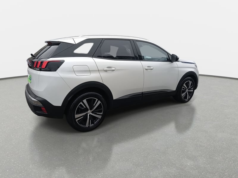 Peugeot 3008 1.5 Active Bluehdi 4x2 130 Mt6 5p 2020 - Imagen 7 de 8