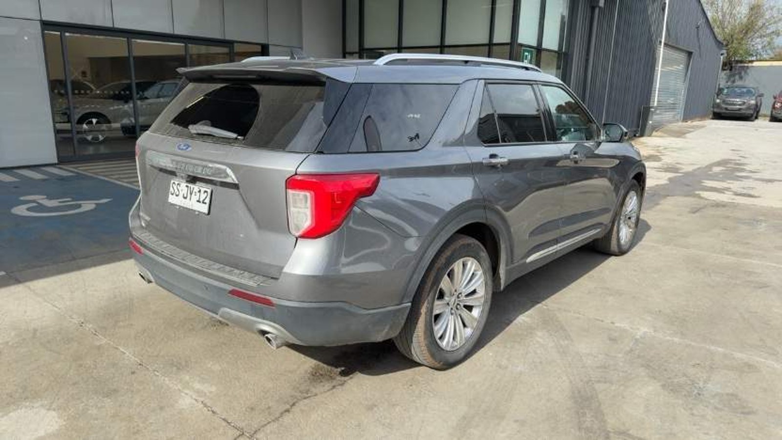 Ford Explorer 2.3 Ecoboost Limited 4x2 At 5p 2023 - Imagen 4 de 5