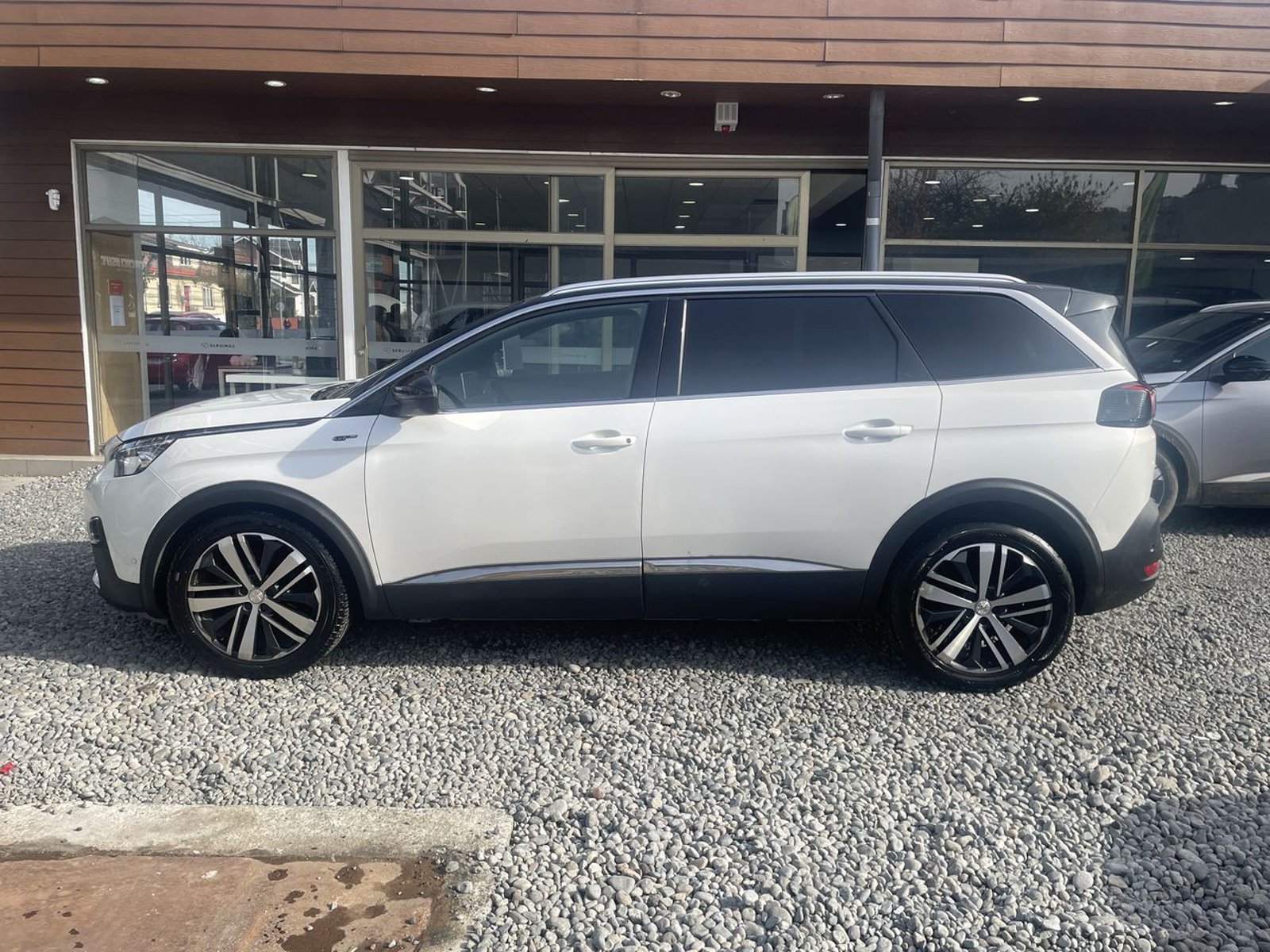 Peugeot 5008 2.0 Gt Bluehdi 4x2 180 Eat8 5p 2020 - Foto 4 de 8