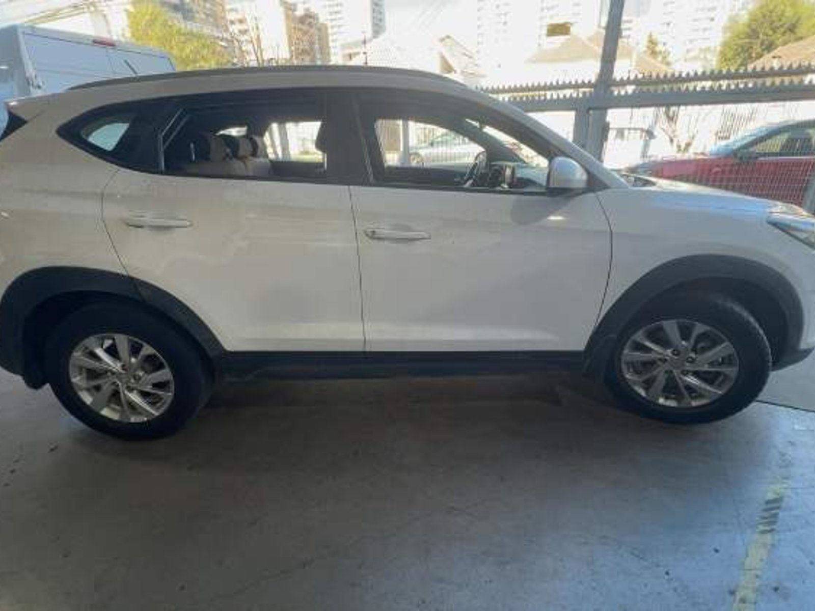 Hyundai Tucson 2.0 Plus Fl 4x2 Mt 5p 2021 - Foto 3 de 5