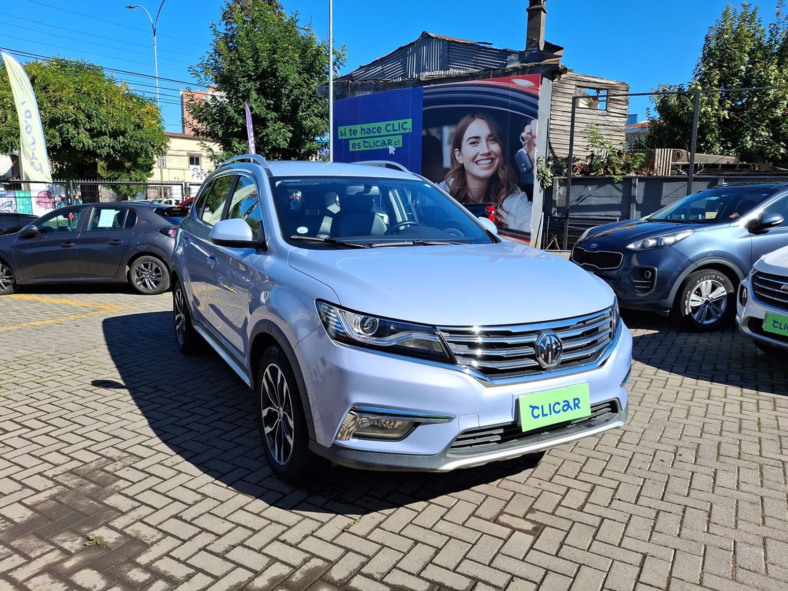 Mg Mg Rx5 1.5t Dlx 2wd Mt 5p 2023 - Foto 4 de 8